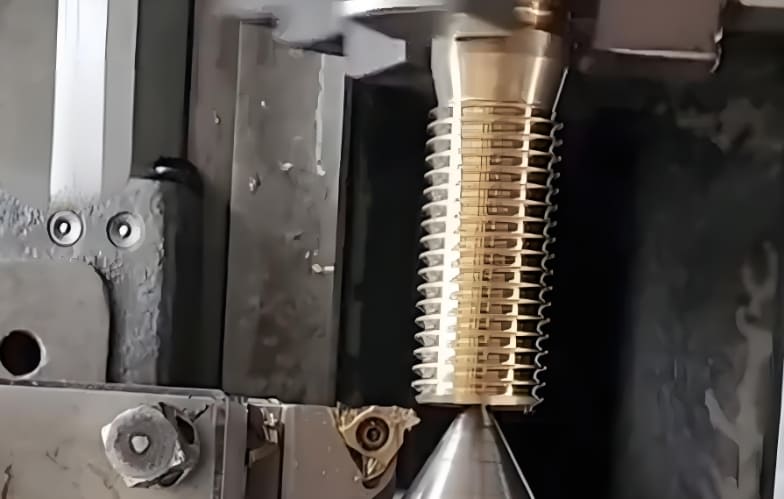 Understanding Thread Machining: Process, Methods and Cutting Guide